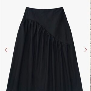 Lisa Says Gah Black Asymmetrical Skirt